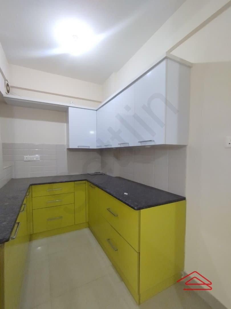 Kitchen 1
