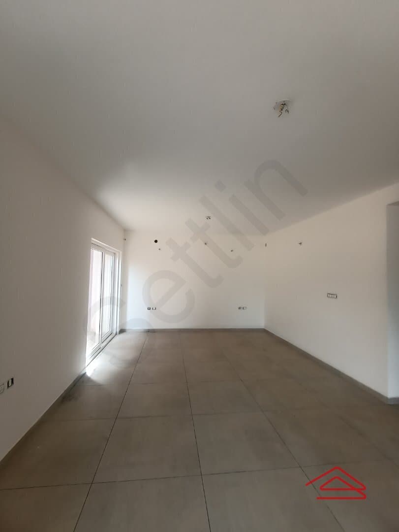 Hall 1
