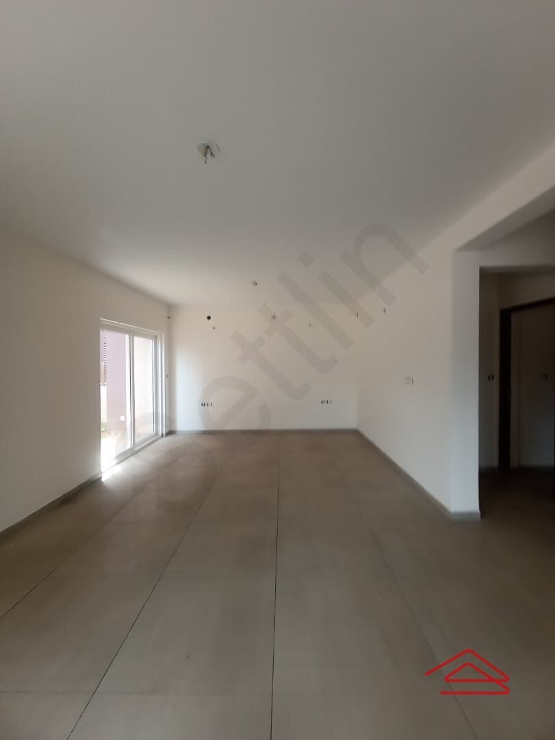 Hall 1