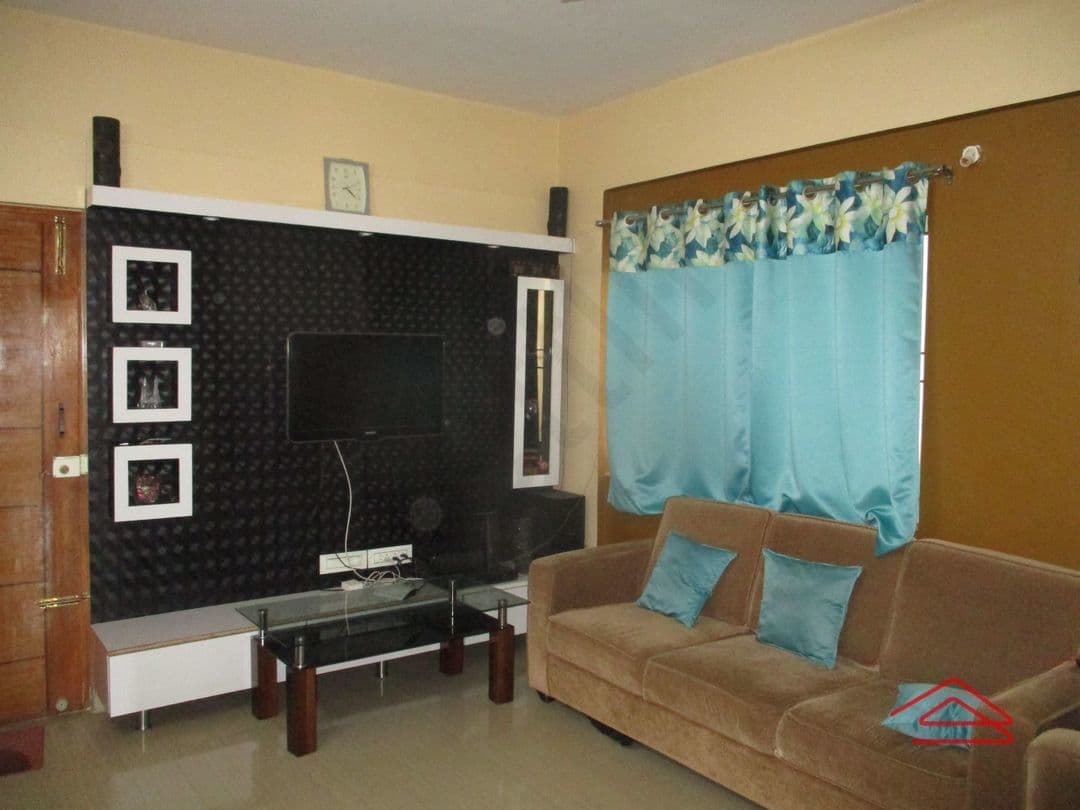 Hall 1