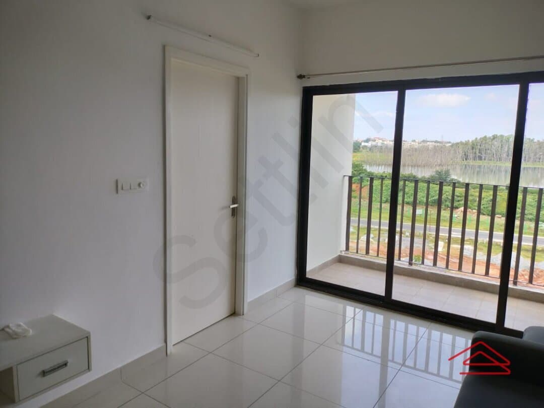 Hall 1