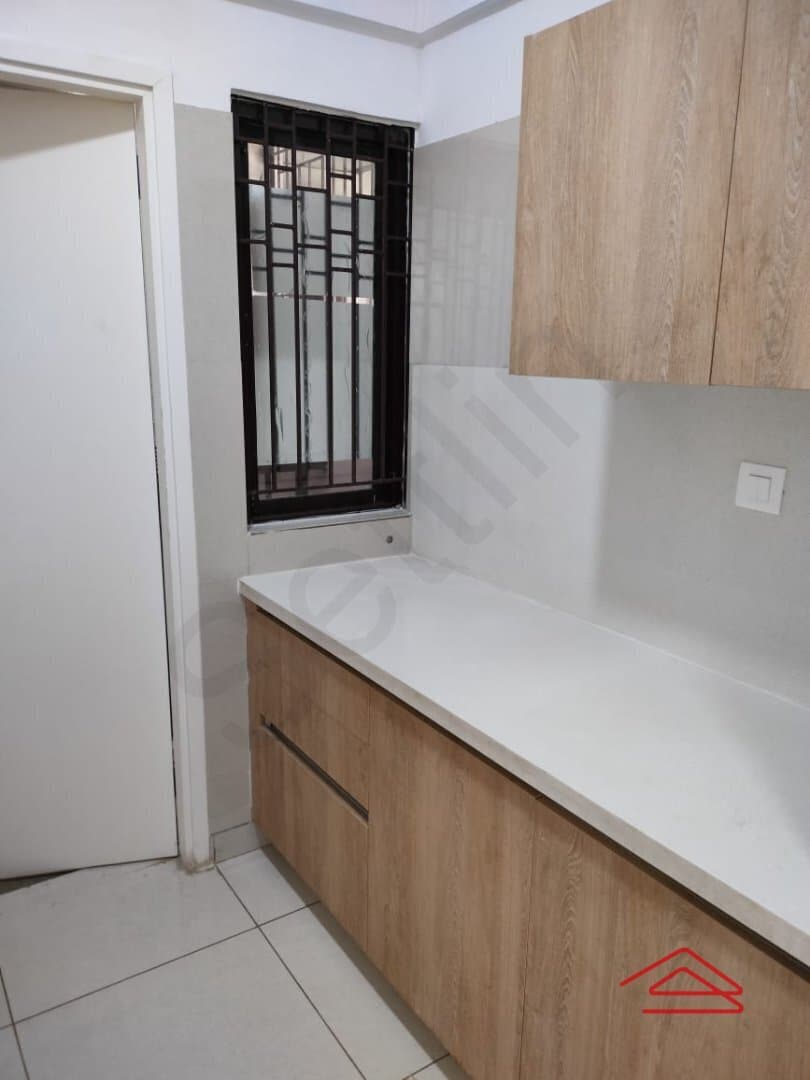Kitchen 1