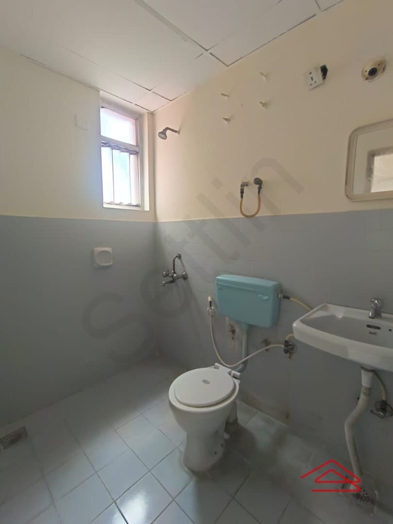 Bathroom 2