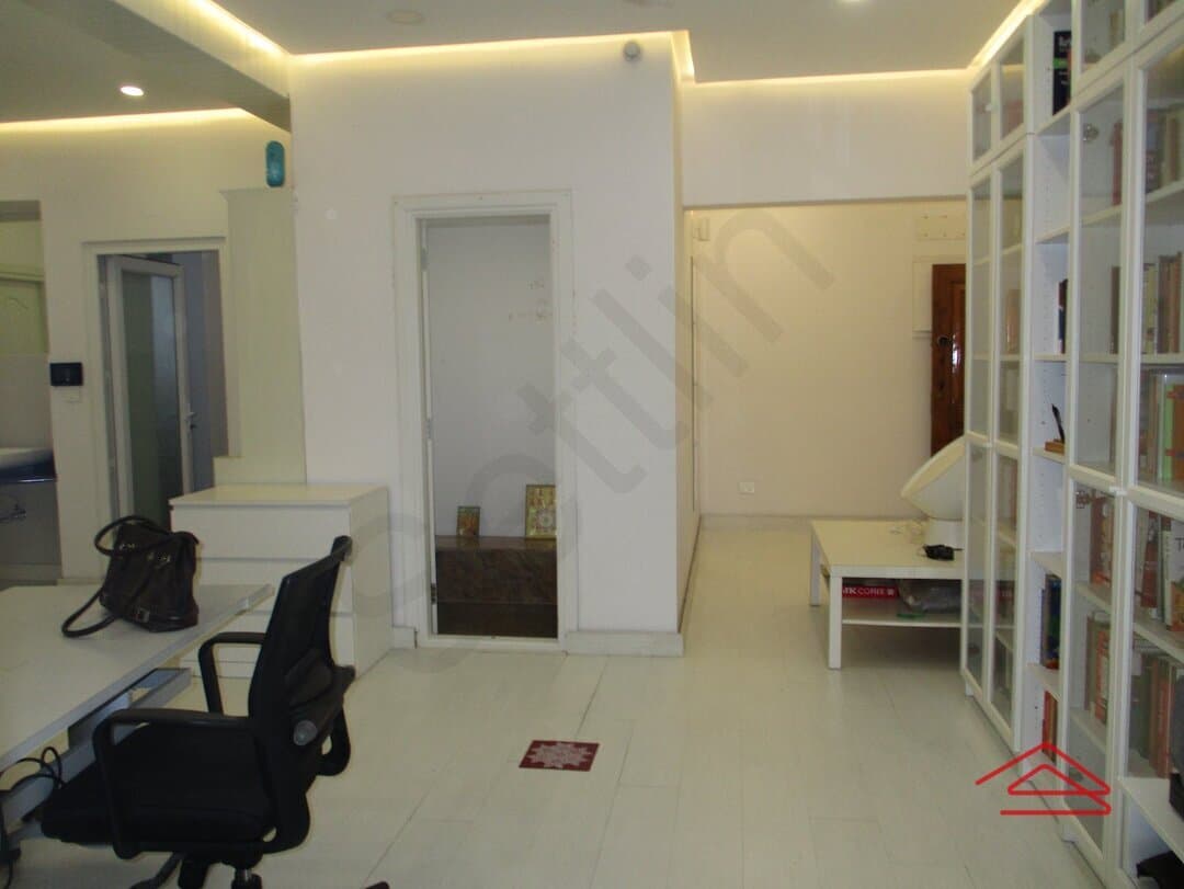 Hall 1