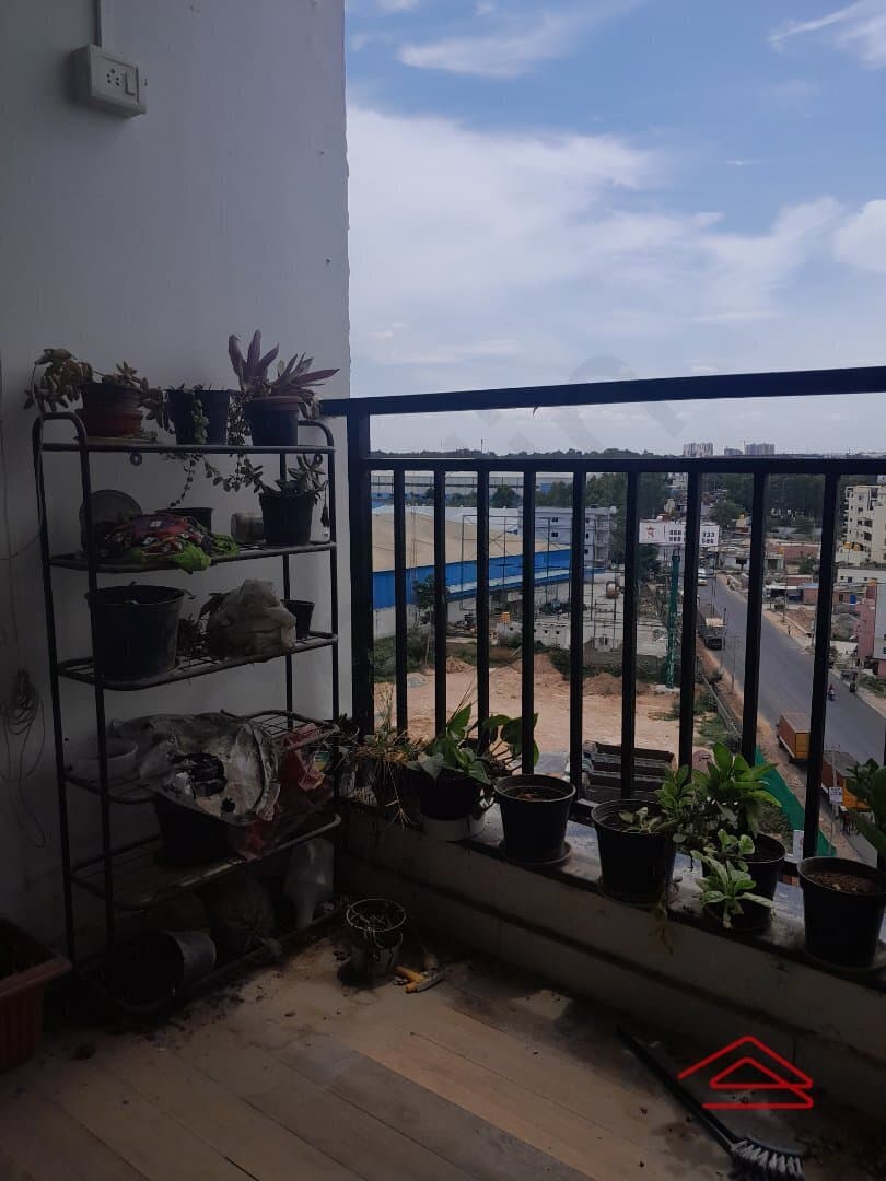 Balcony 3