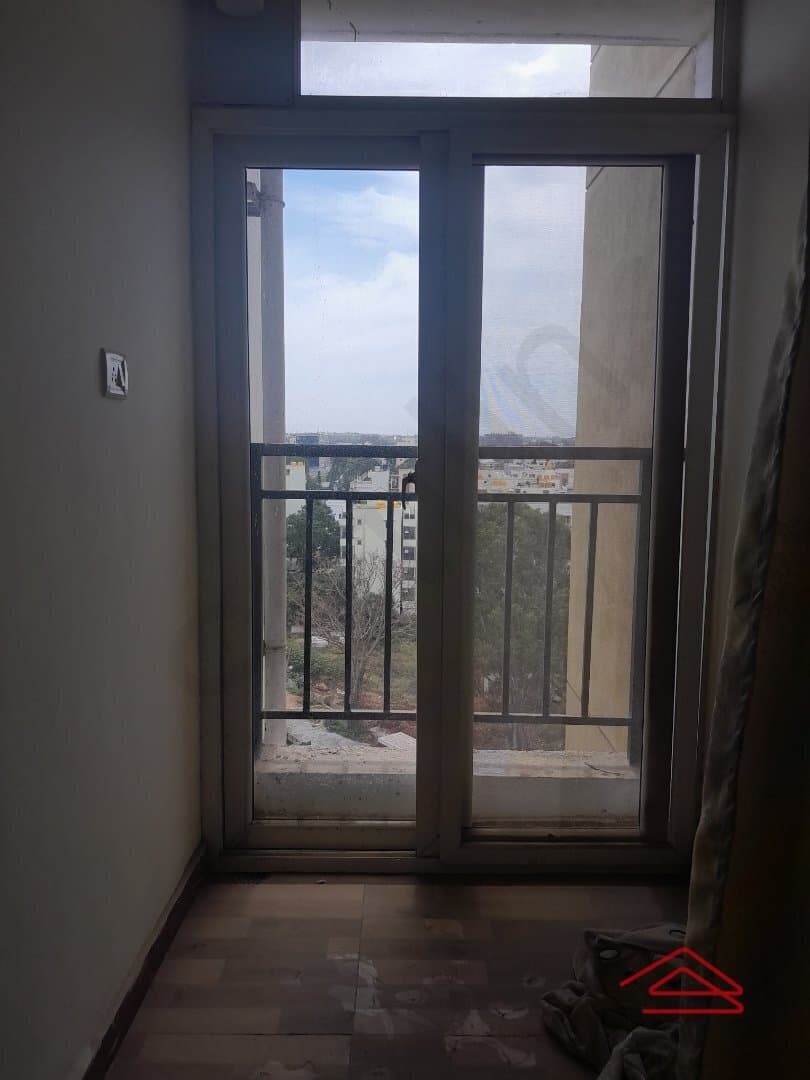 Balcony 2