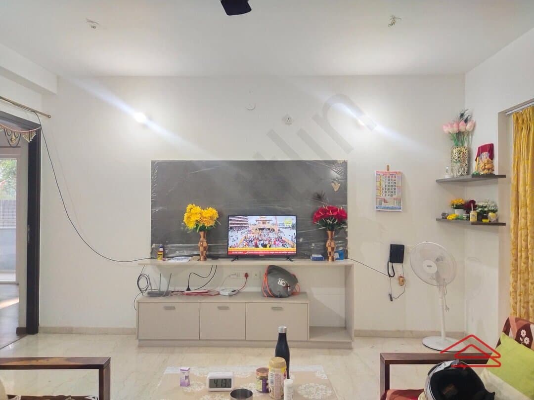 Hall 1