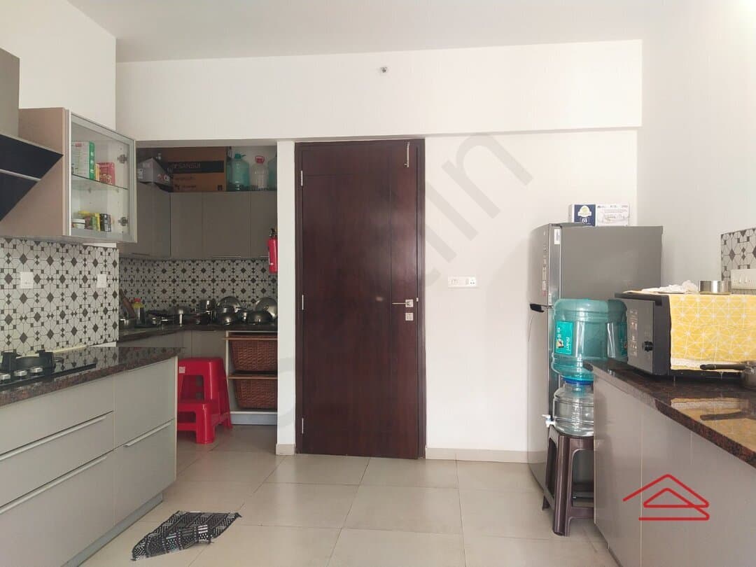 Kitchen 1