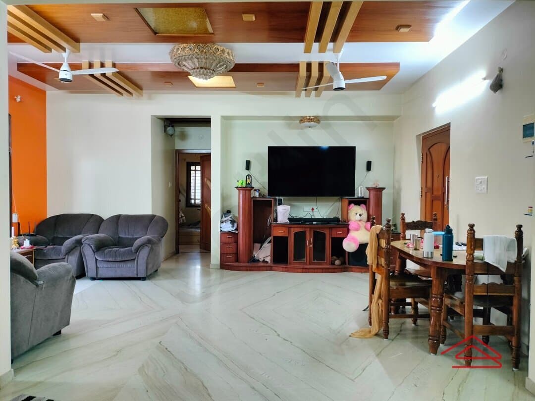 Hall 1
