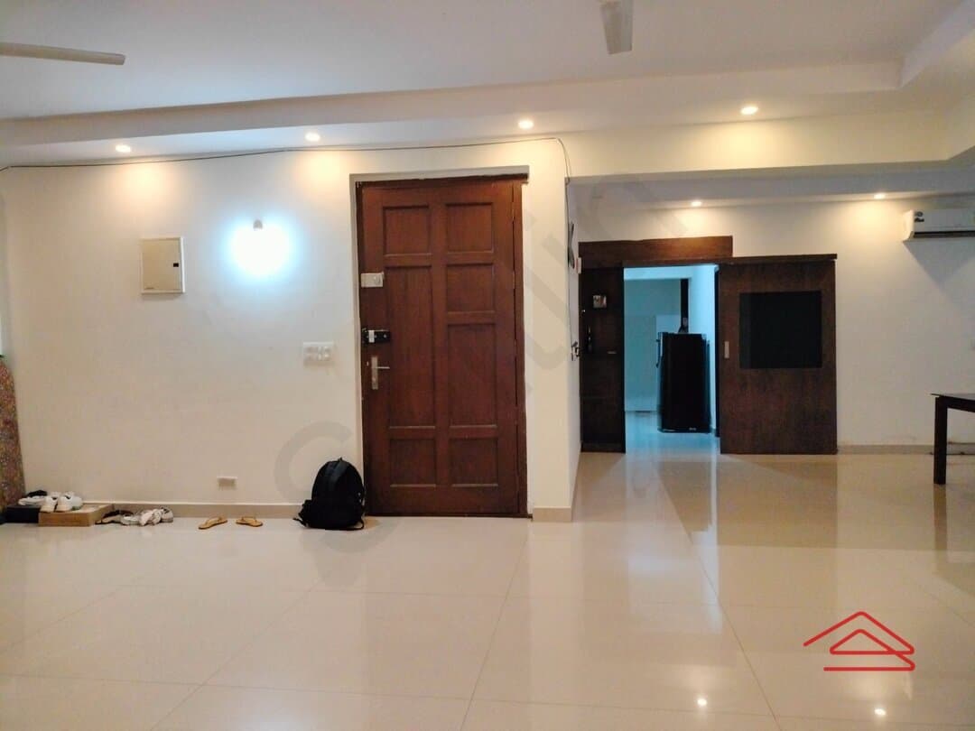 Hall 1