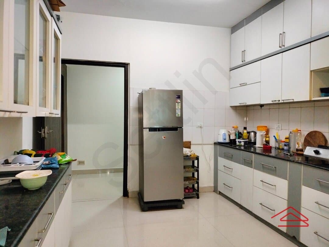 Kitchen 1