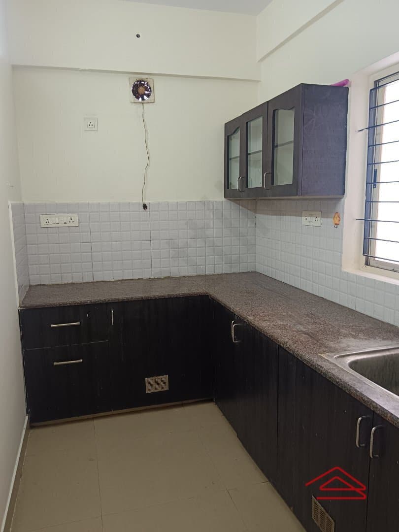 Kitchen 1