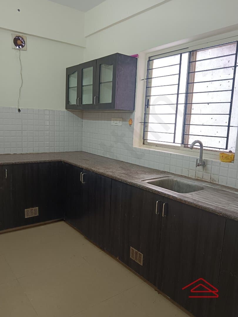 Kitchen 1
