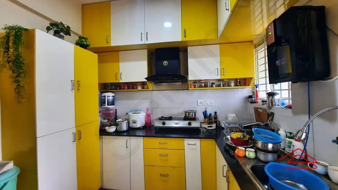 Kitchen 1