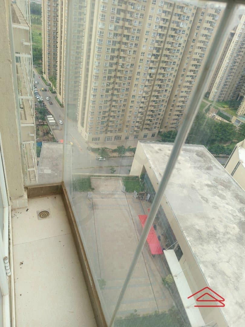 Balcony 1