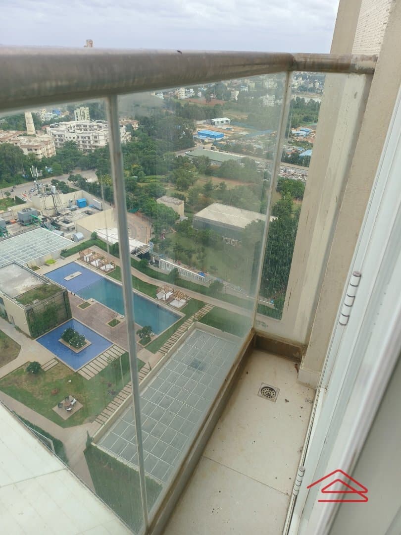 Balcony 1