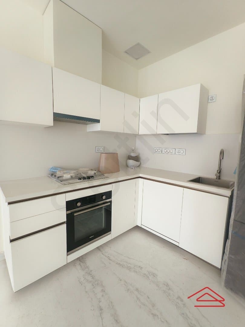 Kitchen 1