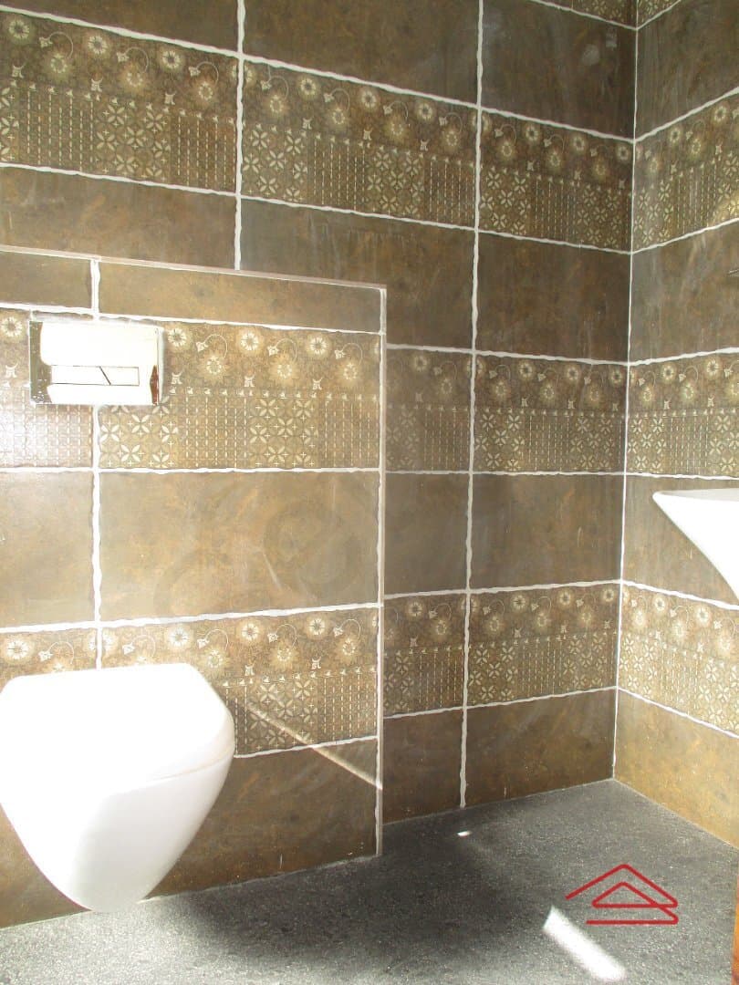 Bathroom 4