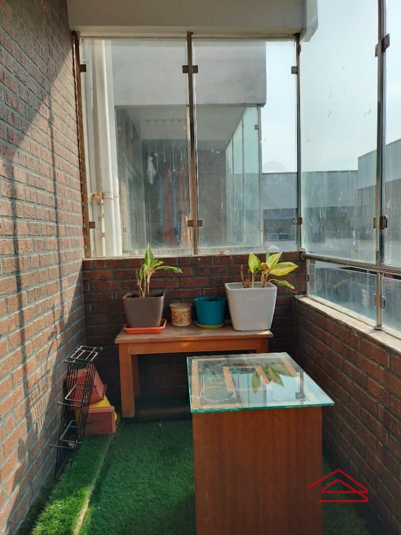Balcony 2