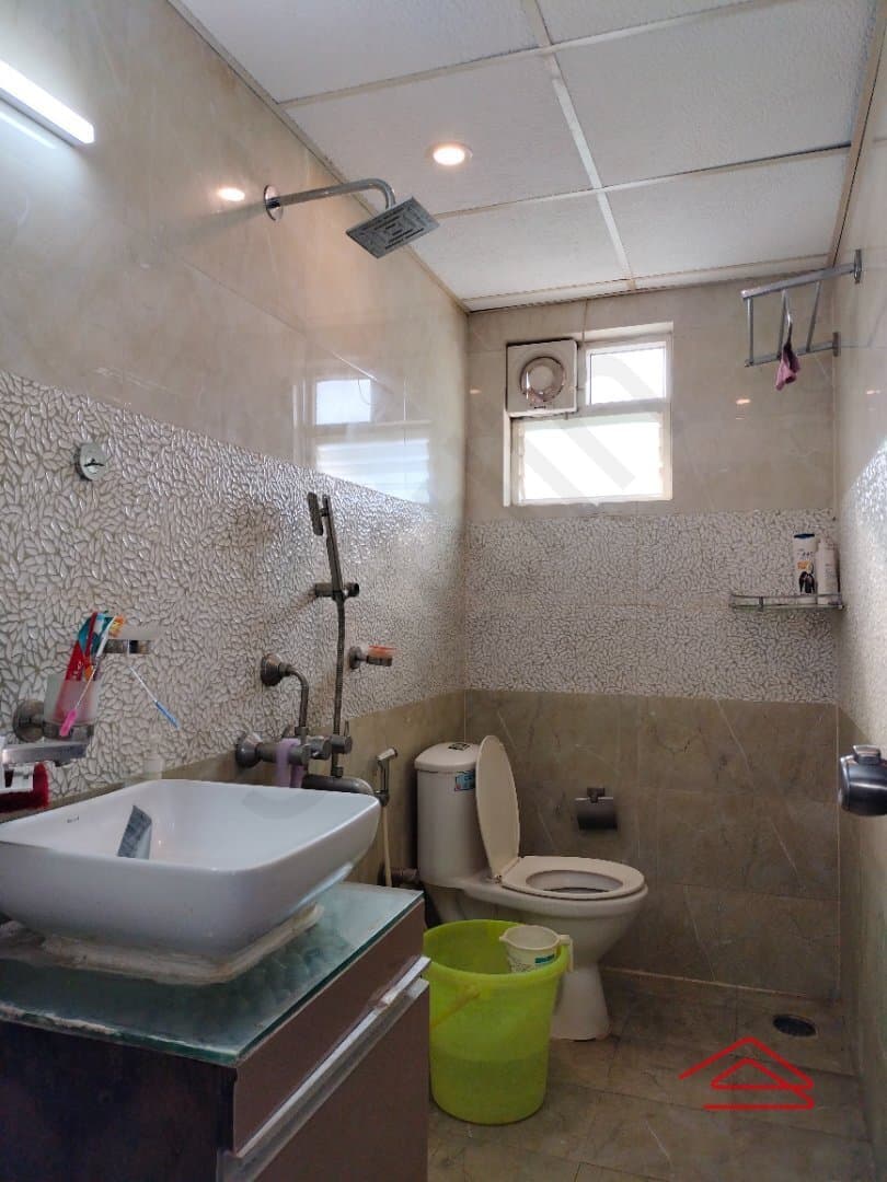 Bathroom 2