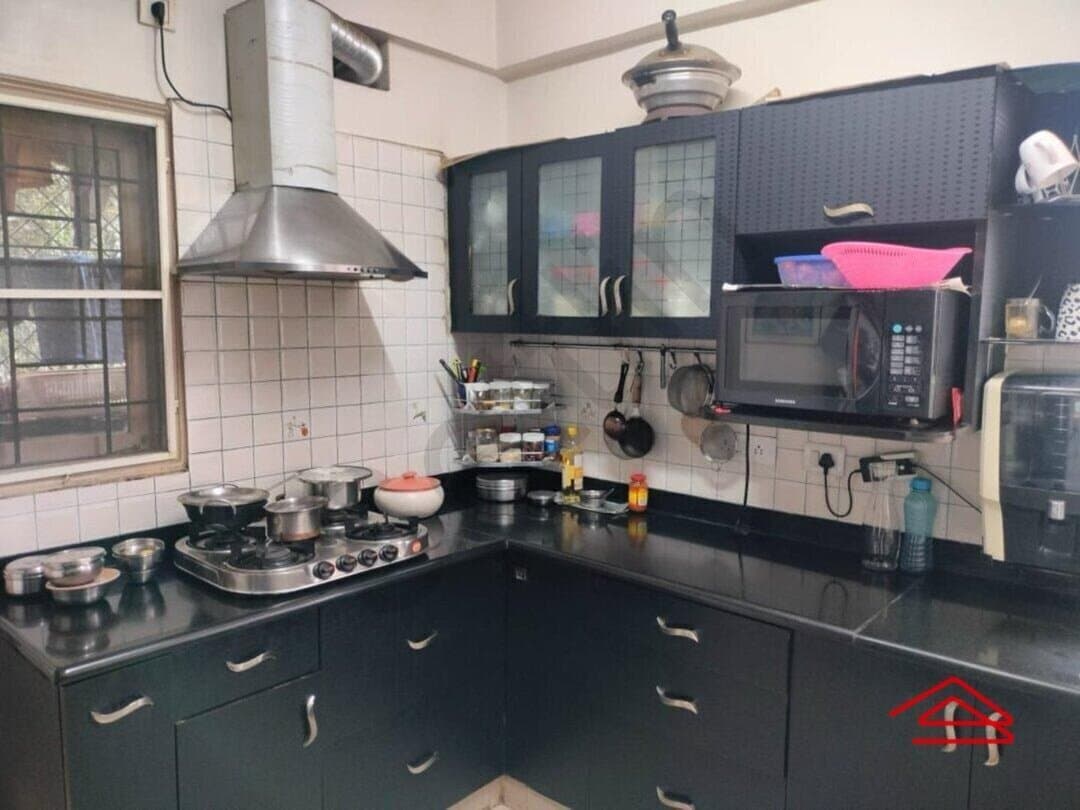 Kitchen 1
