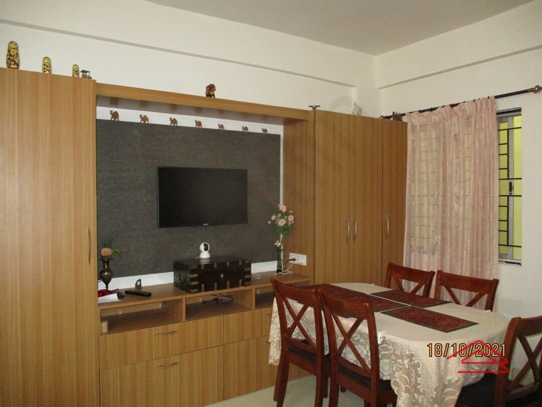 Hall 1