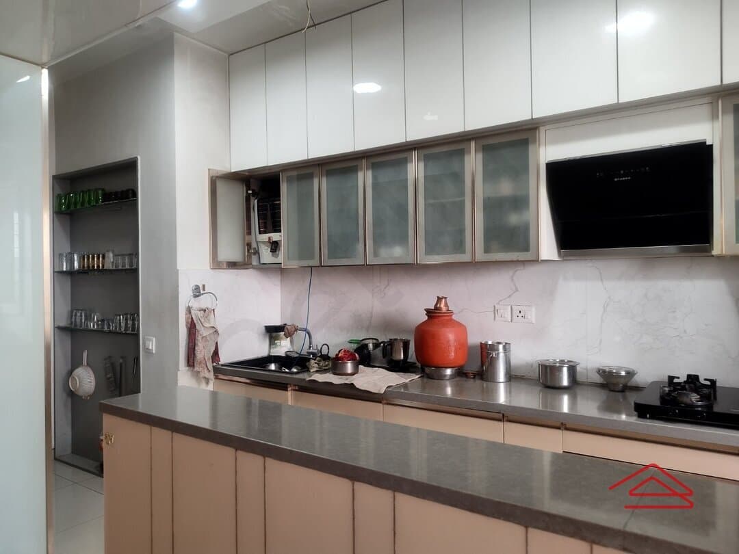 Kitchen 1