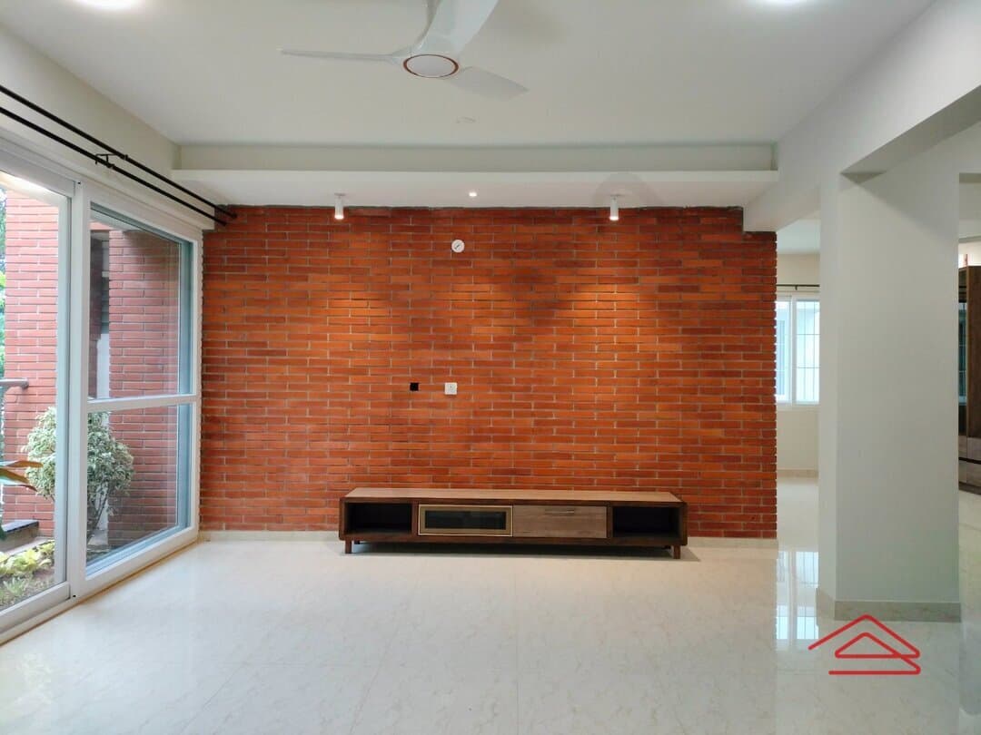 Hall 1