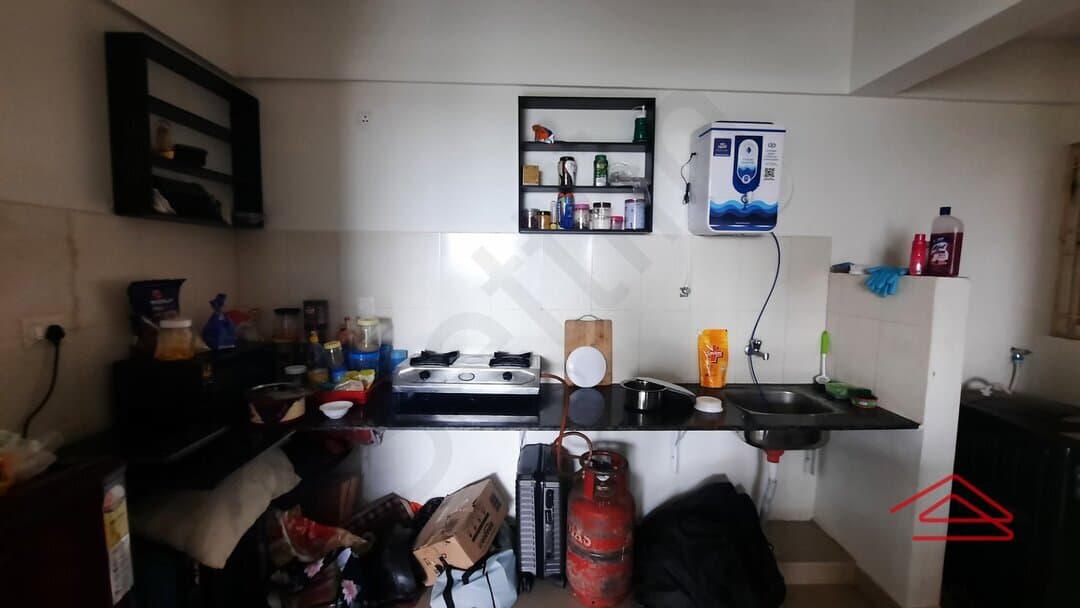 Kitchen 1