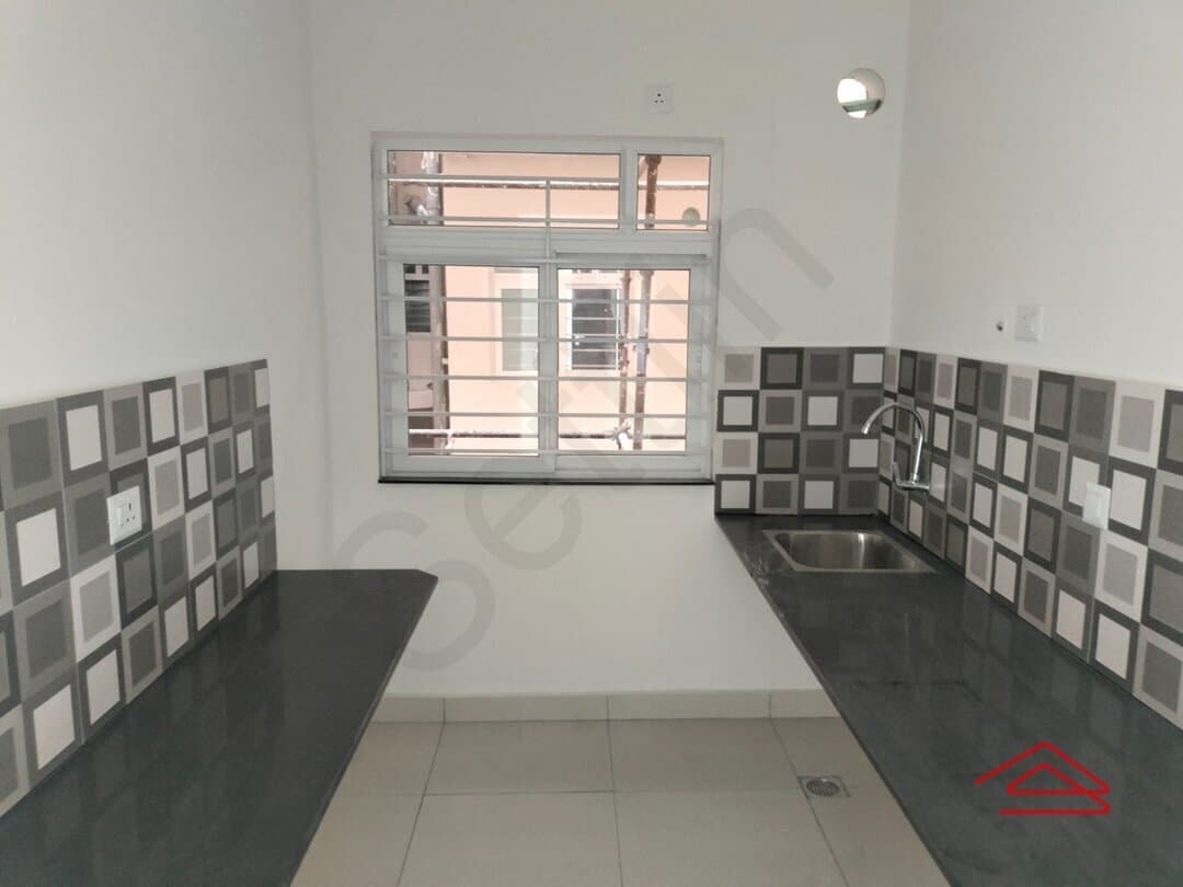 Kitchen 1