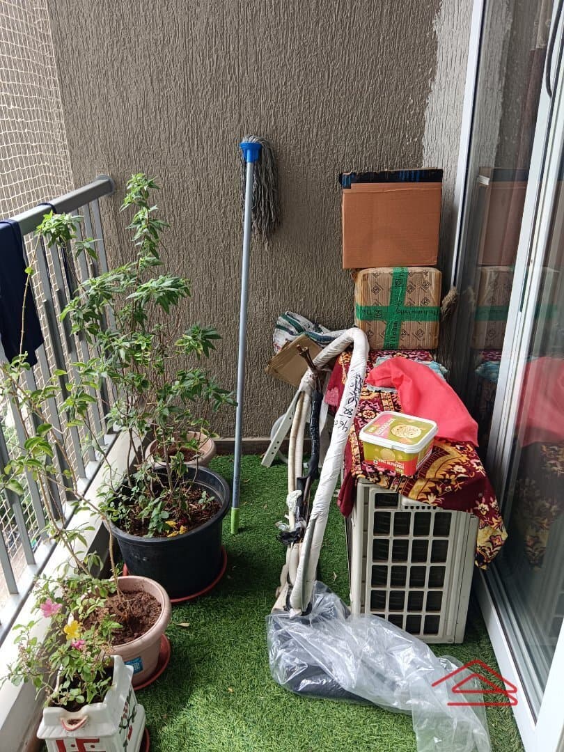 Balcony 1