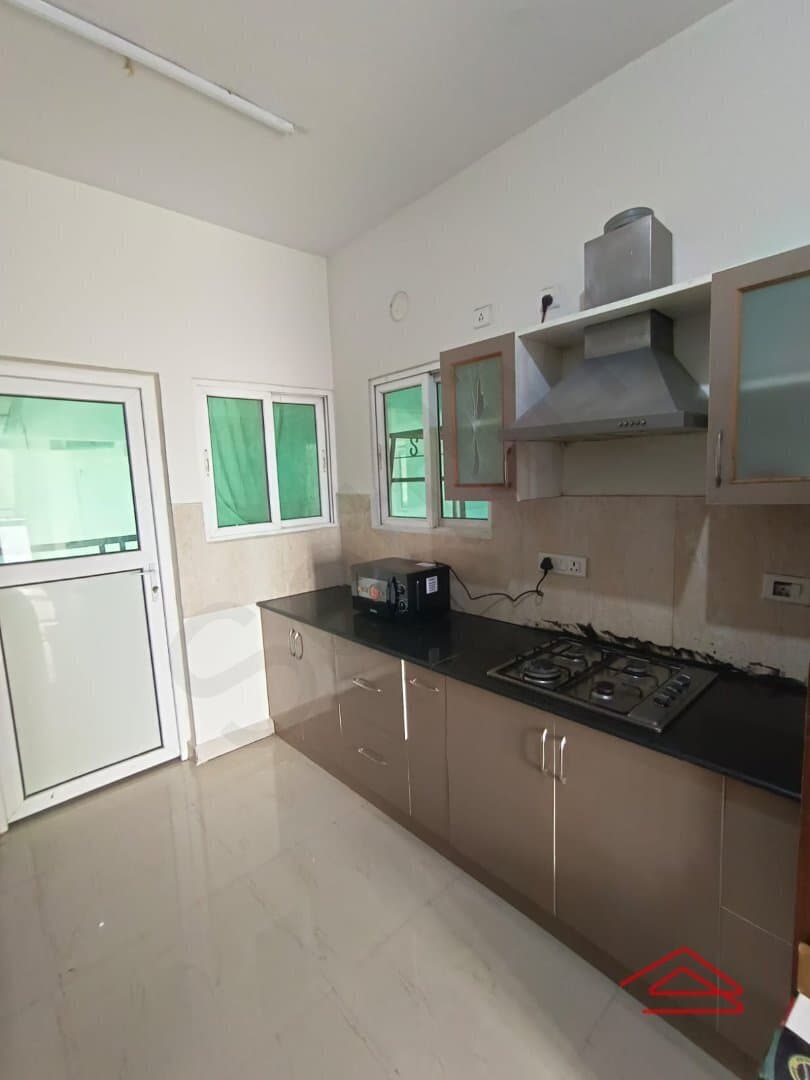 Kitchen 1