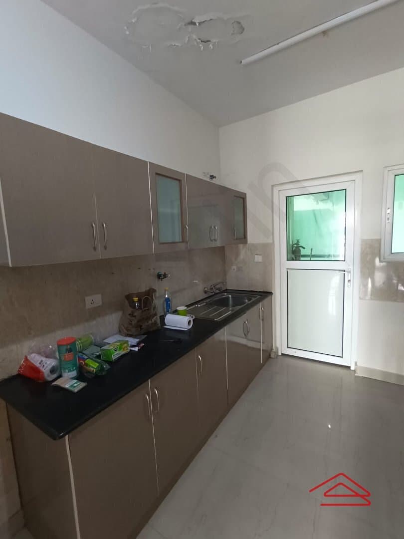 Kitchen 1