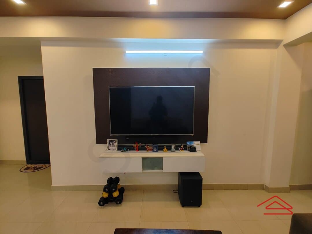 Hall 1