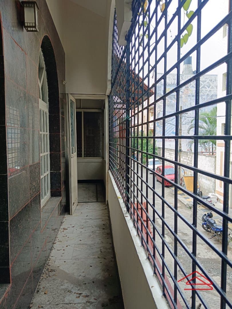 balconies 1