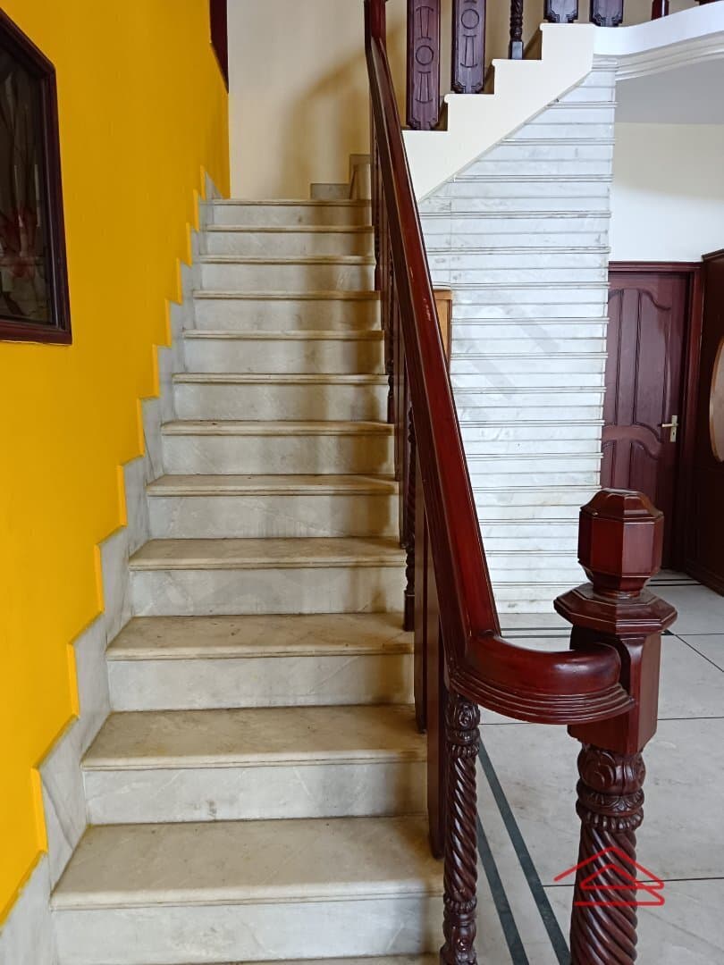 halls 2