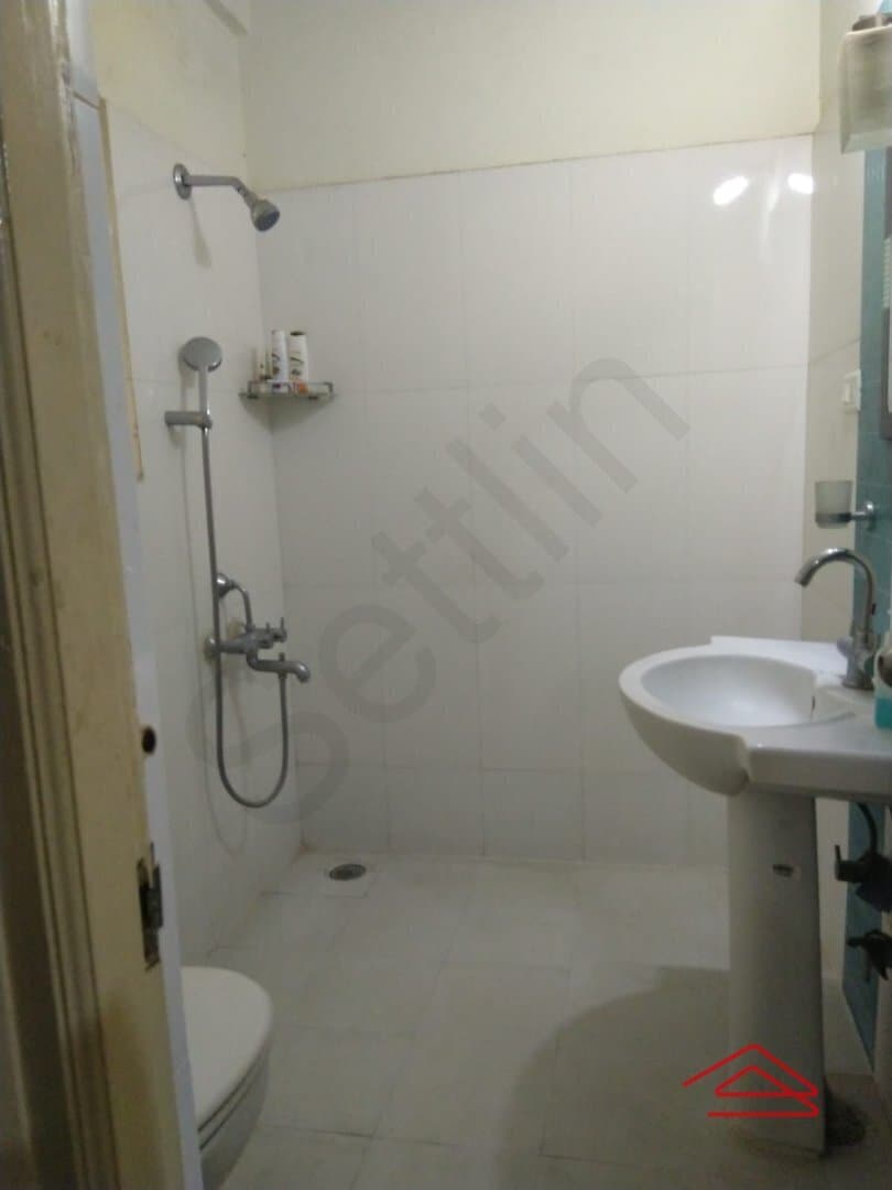 Bathroom 2