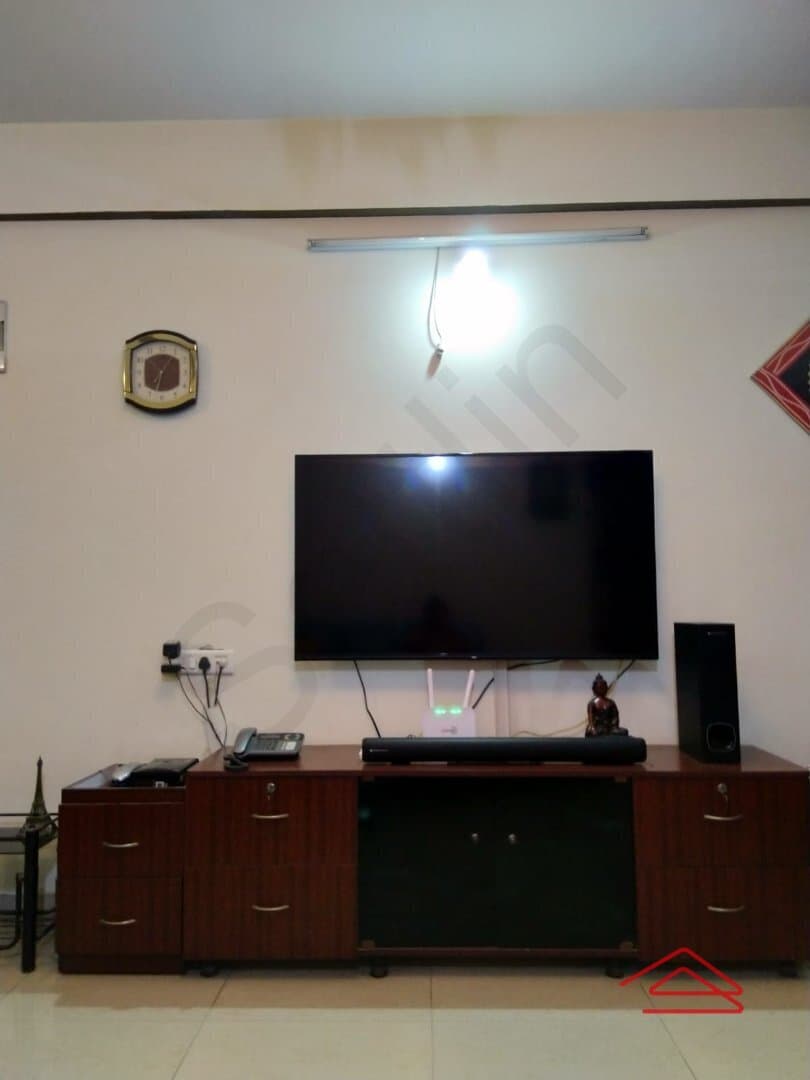 Hall 1