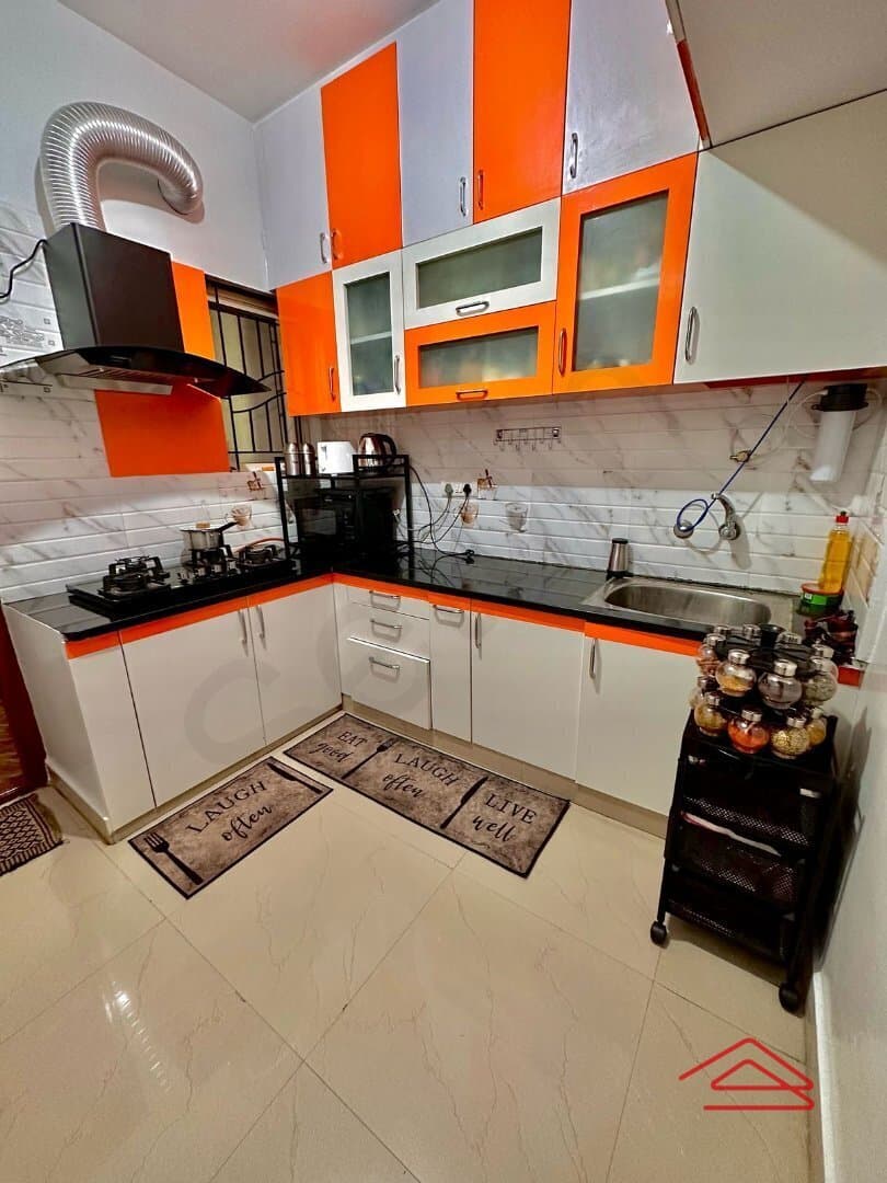 Kitchen 1