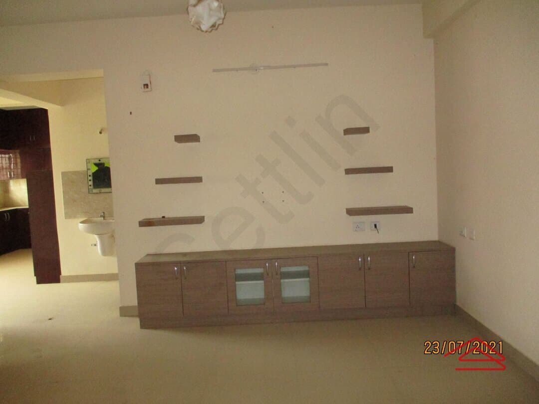 Hall 1