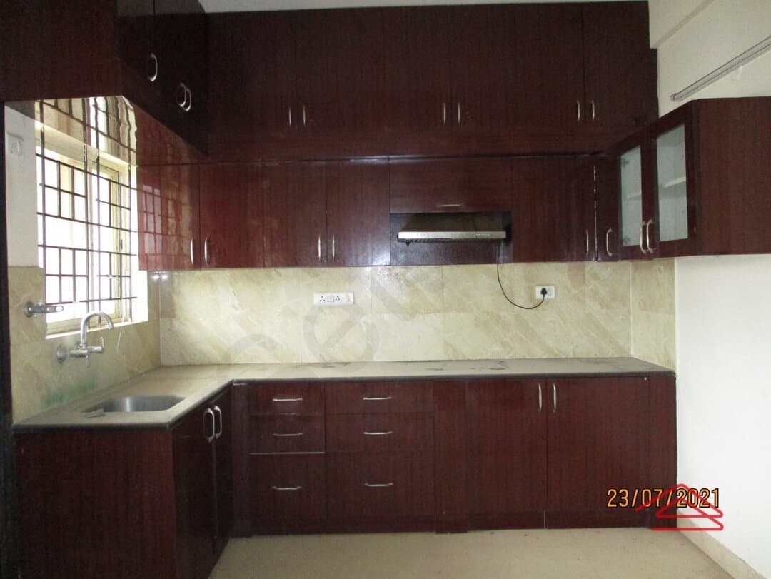 Kitchen 1
