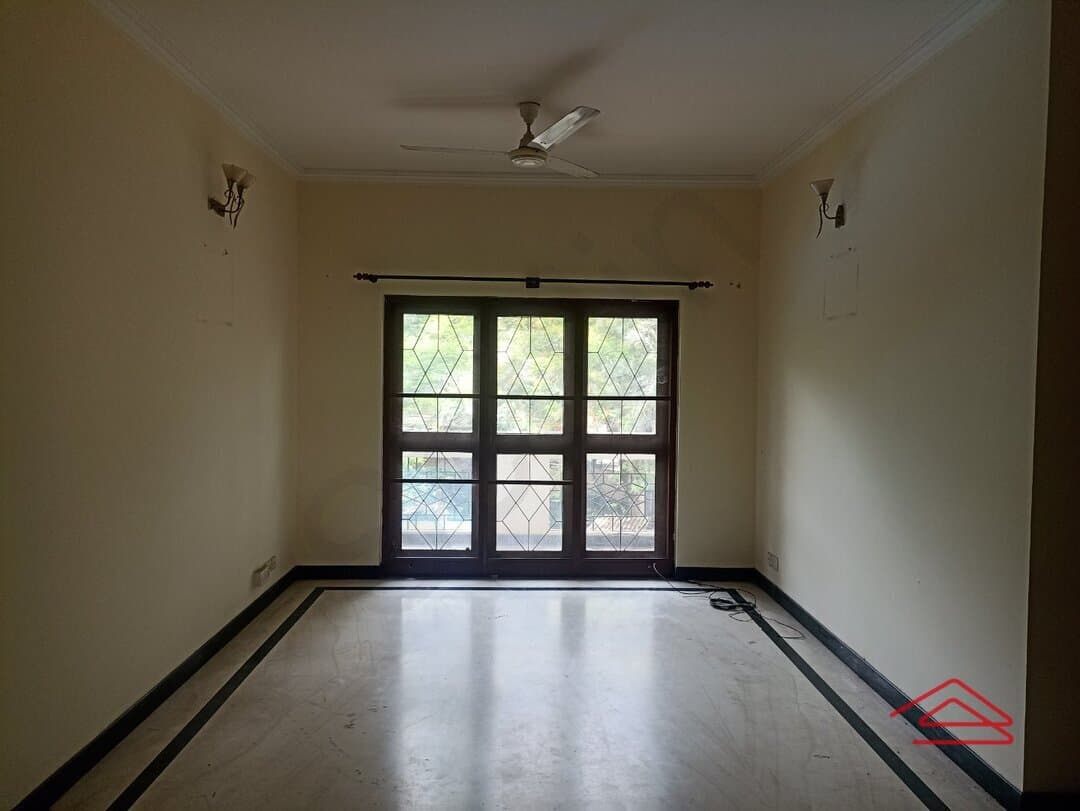 Hall 1