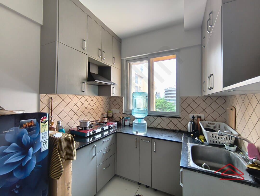 Kitchen 1