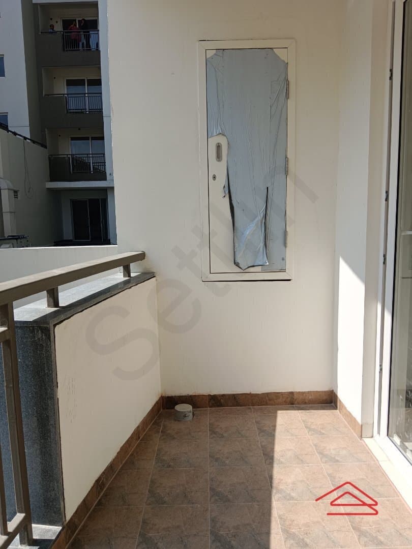 Balcony 1