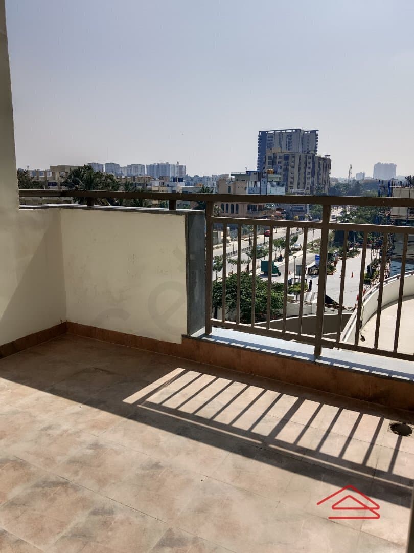 Balcony 2