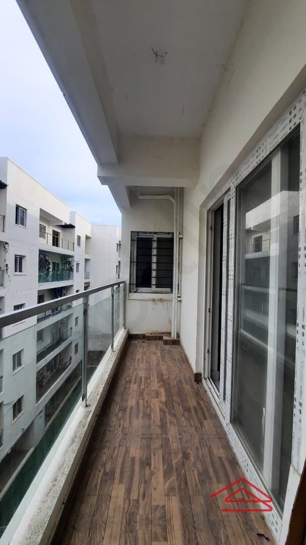 Balcony 2