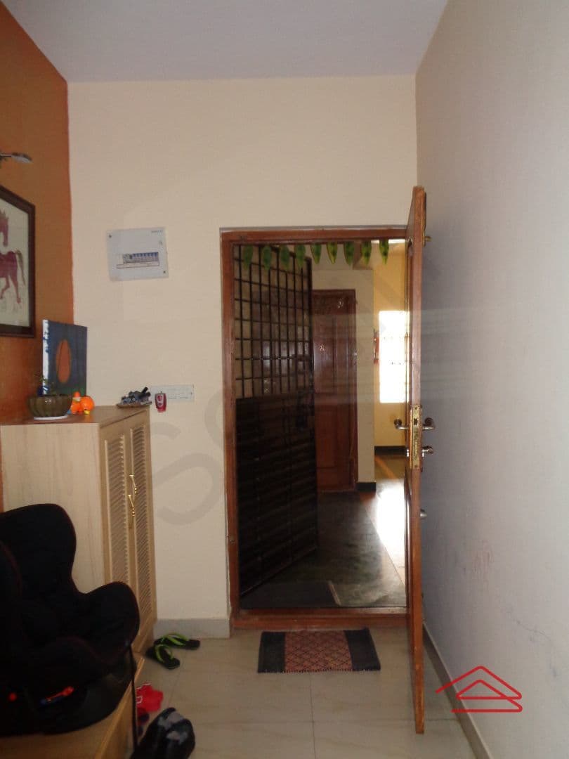 Hall 1