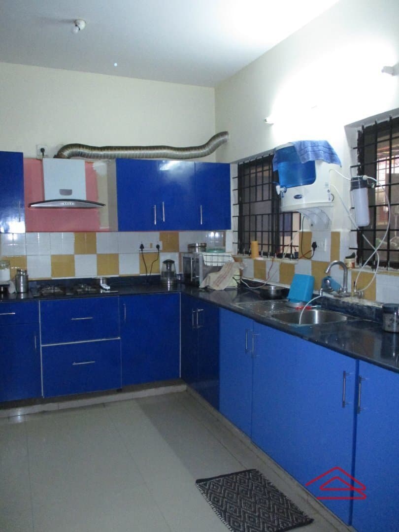 Kitchen 1