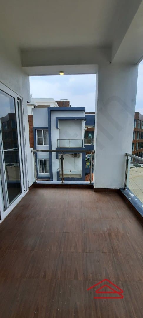 Balcony 2
