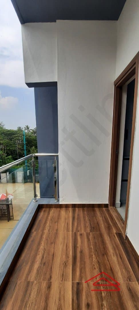 Balcony 1
